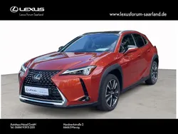 Orange Gebraucht 2022 Lexus UX 250h SUV | 28.990 € (Fairer Preis)