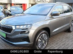 Grau Neu 2025 Skoda Karoq Drive SUV | 39.990 € (Fairer Preis)