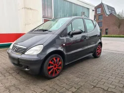 Schwarz Gebraucht 2003 Mercedes A140 Avantgarde Kleinwagen | 850 € (Superpreis)