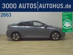 Weiß Gebraucht 2020 Hyundai Ioniq Limousine | 13.780 € (Guter Preis)