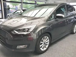 Grau Gebraucht 2018 Ford C-MAX Titanium Van / Kleinbus | 14.990 € (Teuer)