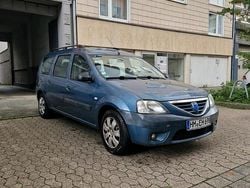 Grau Gebraucht 2007 Dacia Logan Kombi | 1.600 €