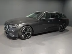 Grau metalliclack graphitgrau Gebraucht 2024 Mercedes E300 Avantgarde Kombi | 51.300 € (Guter Preis)