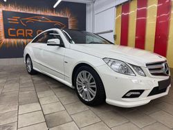 Weiß Gebraucht 2010 Mercedes E350 Coupé | 13.750 € (Fairer Preis)
