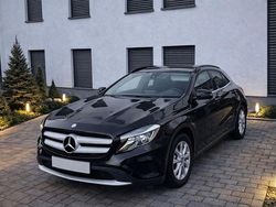 Schwarz Gebraucht 2016 Mercedes GLA200 SUV | 12.500 € (Fairer Preis)