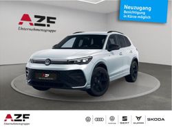 Silber Gebraucht 2025 VW Tiguan R-line SUV | 52.890 €