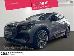 Grau Gebraucht 2023 Audi Q4 e-tron S-Line SUV | 43.880 € (Teuer)