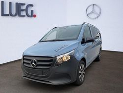 Vintageblau Gebraucht 2024 Mercedes Vito Van | 43.435 €