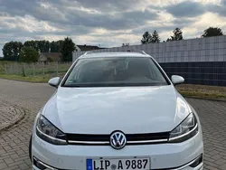 Weiß Gebraucht 2017 VW Golf VII Comfortline Kombi | 6.999 € (Fairer Preis)