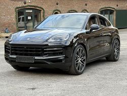 Schwarz Gebraucht 2024 Porsche Cayenne S Chrono SUV | 123.790 €