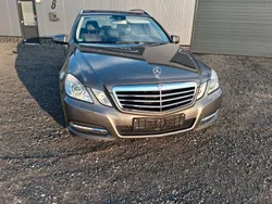 Grau Gebraucht 2011 Mercedes E200 Avantgarde Limousine | 10.500 € (Fairer Preis)