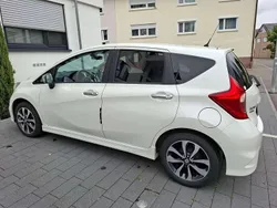 Weiß Gebraucht 2015 Nissan Note N-TEC Van / Kleinbus | 6.500 € (Guter Preis)