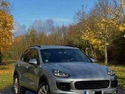 Silber Gebraucht 2015 Porsche Cayenne SUV | 31.000 € (Fairer Preis)