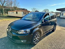 Schwarz Gebraucht 2014 VW Touran Business Van / Kleinbus | 3.990 € (Superpreis)