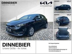 Schwarz Gebraucht 2023 Kia Ceed Vision Kleinwagen | 20.785 € (Guter Preis)