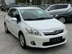 Toyota Auris Hybrid