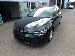 Schwarz Gebraucht 2022 VW Golf VIII Life Kombi | 21.390 € (Guter Preis)