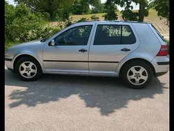 Grau Gebraucht 2003 VW Golf IV Kombi | 1.500 € (Fairer Preis)