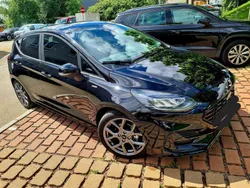Obsidianschwarz metallic Gebraucht 2023 Ford Fiesta ST-Line X Kleinwagen | 17.200 € (Superpreis)