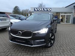 Grau Gebraucht 2025 Volvo XC60 Plus SUV | 49.900 € (Guter Preis)