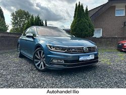Blau Gebraucht 2016 VW Passat Highline Limousine | 17.900 € (Guter Preis)