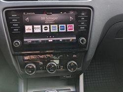 Blau Gebraucht 2020 Skoda Octavia Ambition Kombi | 14.700 € (Guter Preis)