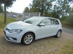 Silber Gebraucht 2017 VW Golf VII Limousine | 9.990 € (Guter Preis)