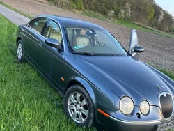 Grau Gebraucht 2004 Jaguar S-Type Executive Limousine | 2.400 €
