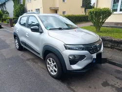 Grau Gebraucht 2022 Dacia Spring Comfort Plus Kleinwagen | 8.999 € (Guter Preis)