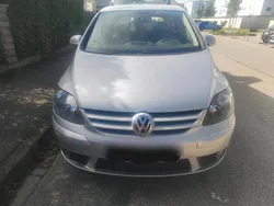 Silber Gebraucht 2006 VW Golf V Kombi | 2.800 € (Etwas zu teuer)