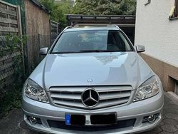Grau Gebraucht 2010 Mercedes C200 Kombi | 12.750 € (Teuer)