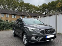 Grau Gebraucht 2018 Ford Kuga Vignale SUV | 15.890 € (Guter Preis)