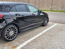 Schwarz Gebraucht 2017 Mercedes A180 AMG line Limousine | 17.000 € (Etwas zu teuer)