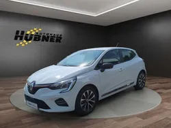Weiß Gebraucht 2022 Renault Clio V Zen Limousine | 14.890 € (Fairer Preis)