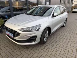 Silber Gebraucht 2023 Ford Focus Titanium X Kombi | 19.490 € (Fairer Preis)
