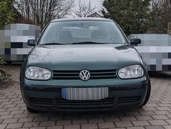 Grün Gebraucht 1998 VW Golf IV Basis Limousine | 500 € (Guter Preis)