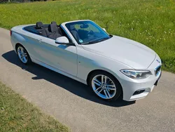 Weiß Gebraucht 2016 BMW 225 M Sport Cabrio | 20.450 € (Fairer Preis)
