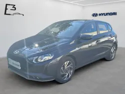 Aurora grey Gebraucht 2024 Hyundai i20 Trend Kleinwagen | 19.490 € (Fairer Preis)