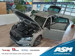 Grau Gebraucht 2022 Skoda Superb SportLine Kombi | 39.993 € (Etwas zu teuer)