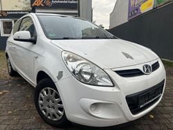 Weiß Gebraucht 2010 Hyundai i20 Classic Kleinwagen | 1.990 € (Fairer Preis)