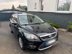Schwarz Gebraucht 2008 Ford Focus Titanium Kombi | 1.800 € (Guter Preis)