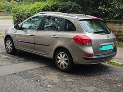 Beige Gebraucht 2008 Renault Clio II Dynamique Limousine | 2.200 € (Fairer Preis)