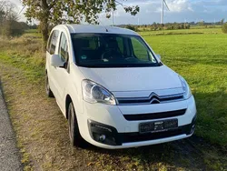 Weiß Gebraucht 2018 Citroën Berlingo SELECTION Van / Kleinbus | 7.950 € (Superpreis)