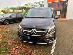 Grau Gebraucht 2021 Mercedes V250 AMG line Van / Kleinbus | 43.500 € (Superpreis)
