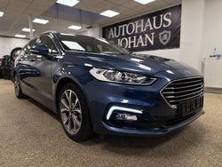 Blau Gebraucht 2022 Ford Mondeo Titanium Limousine | 20.990 € (Guter Preis)