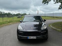 Schwarz Gebraucht 2010 Porsche Cayenne Turbo SUV | 23.000 €