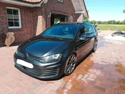 Grau Gebraucht 2015 VW Golf VII GTD Kombi | 12.000 € (Guter Preis)