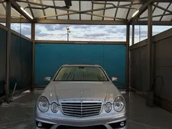 Silber Gebraucht 2007 Mercedes E500 Limousine | 11.500 € (Fairer Preis)