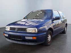 Blau Gebraucht 1996 VW Golf III Limousine | 1.990 € (Guter Preis)