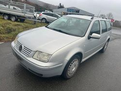 Silber Gebraucht 2000 VW Bora Kombi | 999 € (Guter Preis)